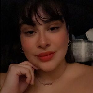 Meet your Posher, Diana